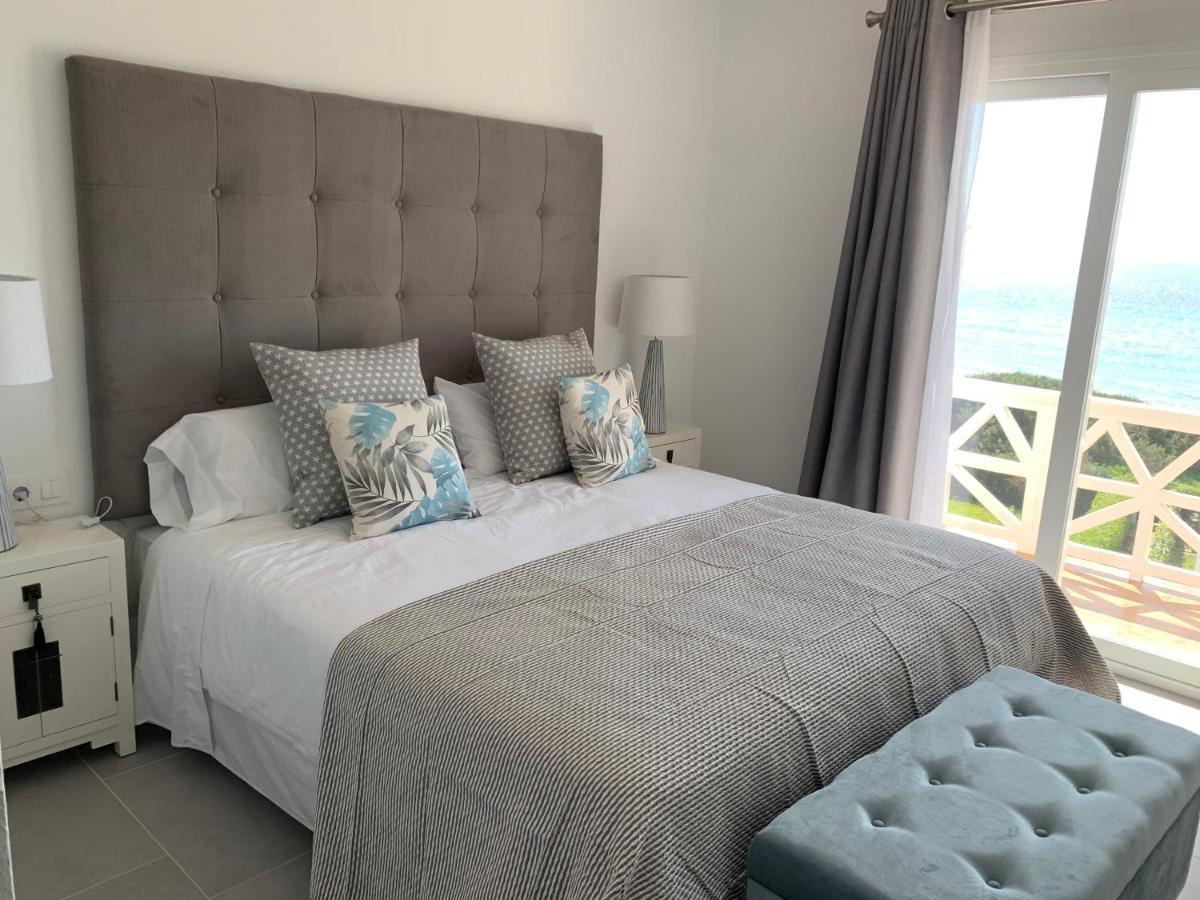 Apartamento En Playa Santo Tomas Es Migjorn Gran Екстериор снимка